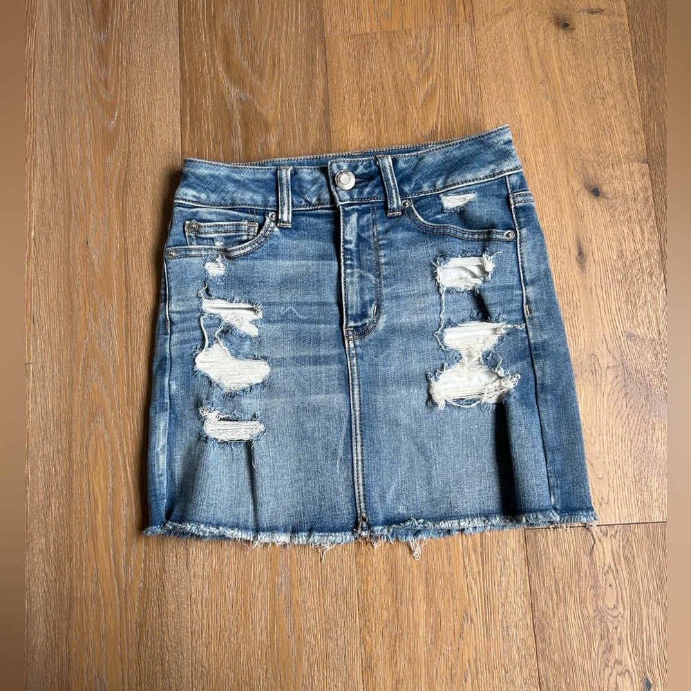 Size 0 American Eagle jean skirt